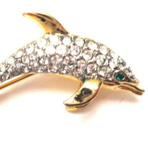 DOLPHIN GOLD PIN, ALL OVER CRYSTAL & GREEN CRYSTAL EYES, SO CUTE!!!